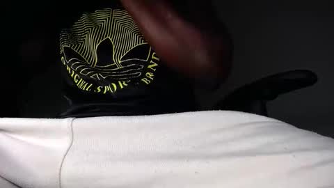 Snapshot of max_jones2 chatting on 02-08-26, 03:26 MAX online show from 02-08-26, 03:26