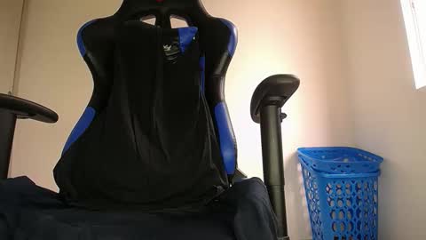 Snapshot of max_jones2 chatting on 02-13-26, 07:10 MAX online show from 02-13-26, 07:10