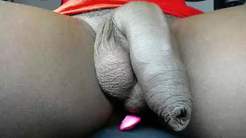 Snapshot of max_jones2 chatting on 02-28-26, 09:16 MAX online show from 02-28-26, 09:16