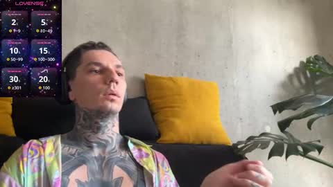    online show from 11-02-25, 05:43