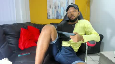Snapshot of max_sexyhot26 chatting on 01-09-25, 03:15 max_sexyhot26 online show from 01-09-25, 03:15