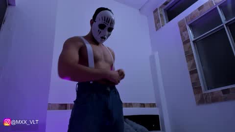 Snapshot of max_valiant1 chatting on 11-01-25, 01:40 max_valiant1 online show from 11-01-25, 01:40