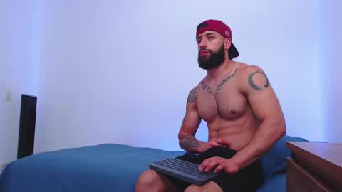 max_xl_ online show from 03-25-26, 04:35