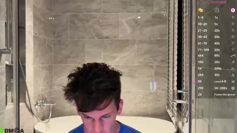 Max online show from 10-18-25, 08:20