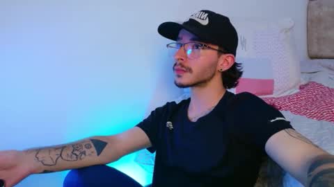 maxbends online show from 12-17-25, 05:35