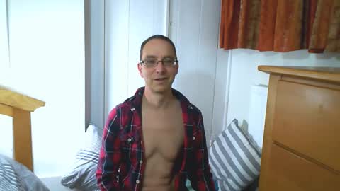 Snapshot of maxdavies chatting on 11-13-25, 07:13 Max Davies online show from 11-13-25, 07:13