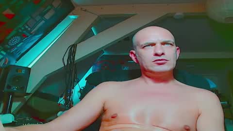 Snapshot of maxhardcore77 chatting on 09-28-25, 06:41 maxhardcore77 online show from 09-28-25, 06:41