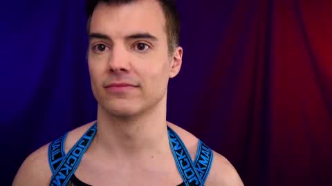 Snapshot of maxhughes chatting on 11-15-25, 05:16 Max Hughes online show from 11-15-25, 05:16