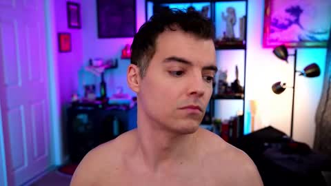 Snapshot of maxhughes chatting on 11-29-25, 02:58 Max Hughes online show from 11-29-25, 02:58