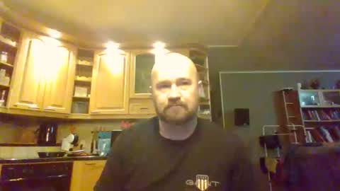 maxhunter online show from 09-30-25, 04:12