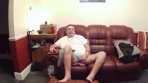 MAX online show from 03-14-26, 11:54