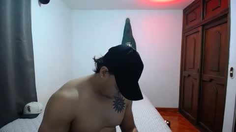 maxi_k01 online show from 11-17-25, 04:40