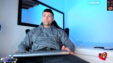 MAXI      online show from 10-03-25, 08:11