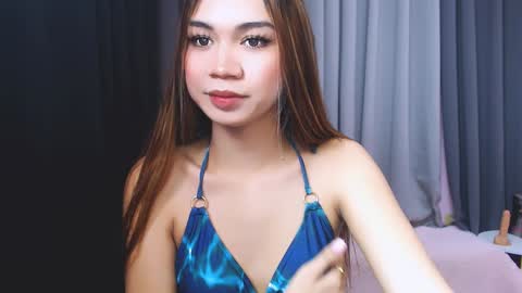 Snapshot of maxie_greyson chatting on 12-16-24, 02:36 maxie greyson online show from 12-16-24, 02:36