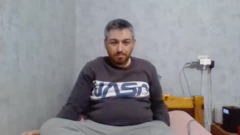 Maxime online show from 12-26-24, 08:11