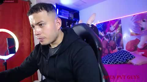 Snapshot of maximiliano6614 chatting on 11-24-25, 02:55 maximiliano6614 online show from 11-24-25, 02:55