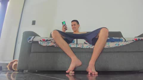 Snapshot of maximo__77 chatting on 10-10-25, 04:17 maximo__77 online show from 10-10-25, 04:17