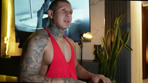 Maximo online show from 11-13-25, 01:59