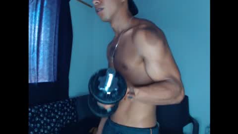 Snapshot of maximo_vega_new chatting on 12-11-24, 03:15 Maximo Aron Vega online show from 12-11-24, 03:15