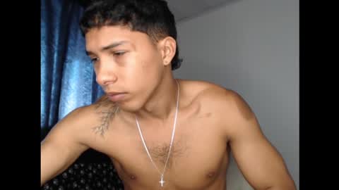 Maximo Aron Vega online show from 12-12-24, 02:55