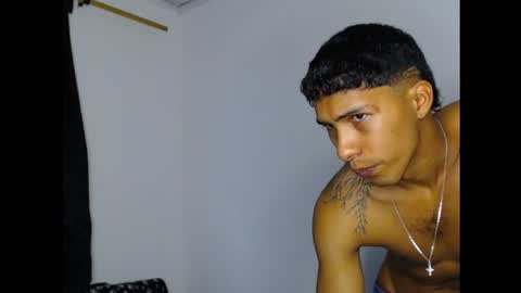 Maximo Aron Vega online show from 12-21-24, 10:30