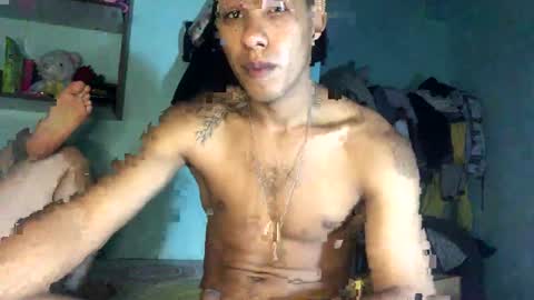 Maximo Aron Vega online show from 01-21-25, 07:04