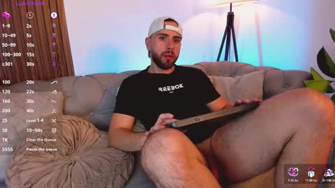 Snapshot of maximo_wolf1 chatting on 02-26-26, 07:57 Maximo Wolf online show from 02-26-26, 07:57