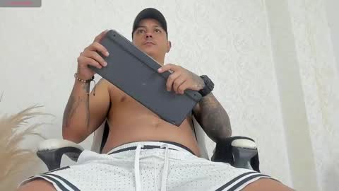 maximohall online show from 09-20-25, 11:55