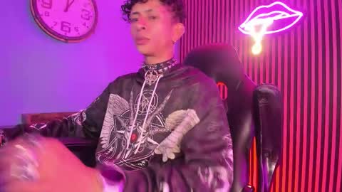 Snapshot of maximoking26 chatting on 03-02-26, 03:52 MAXIMO online show from 03-02-26, 03:52