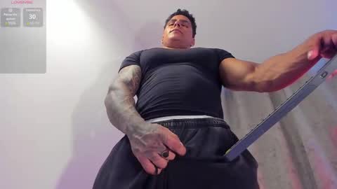 Snapshot of maximoscott_ chatting on 01-26-25, 07:52 Maximoscott online show from 01-26-25, 07:52