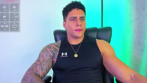 Snapshot of maximoscott_ chatting on 02-19-25, 09:03 Maximoscott online show from 02-19-25, 09:03