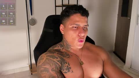 Snapshot of maximoscott_ chatting on 09-15-25, 11:38 Maximoscott online show from 09-15-25, 11:38