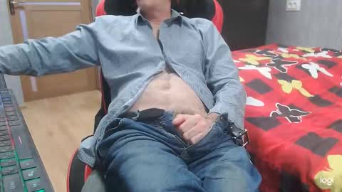 maximus3334 online show from 10-30-25, 11:55