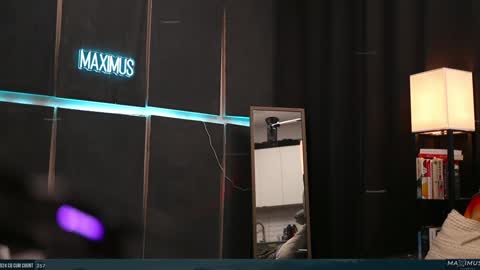 Maximus7871 online show from 12-15-24, 10:58