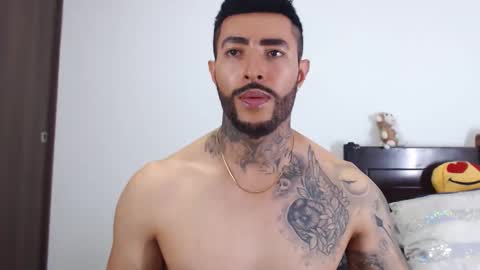 Independent Model online show from 12-12-24, 02:26