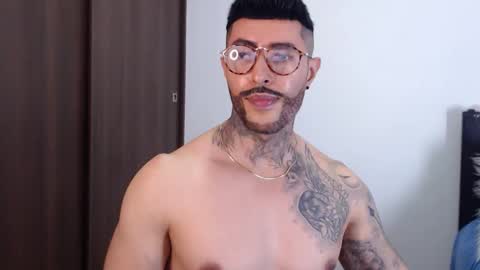 Independent Model online show from 12-31-24, 07:10