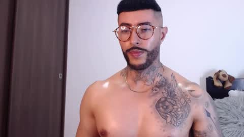 Independent Model online show from 01-13-25, 03:01