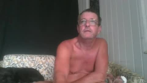 Snapshot of maximus_oreally chatting on 12-31-24, 10:23 Max online show from 12-31-24, 10:23
