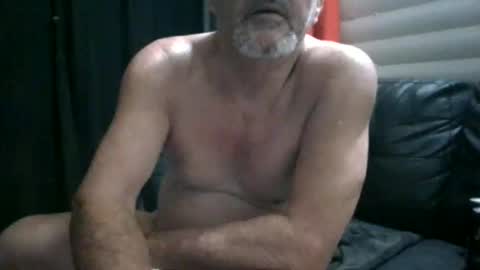 Max online show from 11-29-25, 07:33