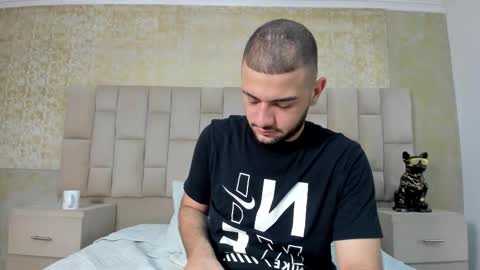 Maximus online show from 10-12-25, 03:49