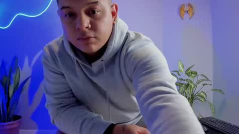 Maximus online show from 10-10-25, 11:09