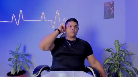 Maximus online show from 11-23-25, 02:50