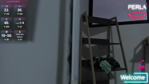 Snapshot of maxirogers chatting on 02-23-25, 11:11 Maxi Rogers online show from 02-23-25, 11:11