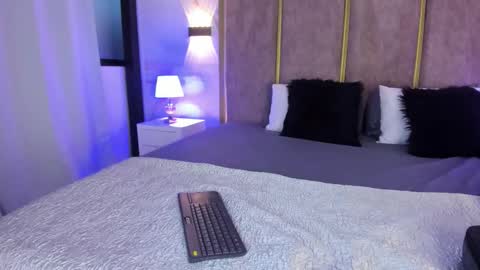 Maxi Rogers online show from 02-19-26, 11:28