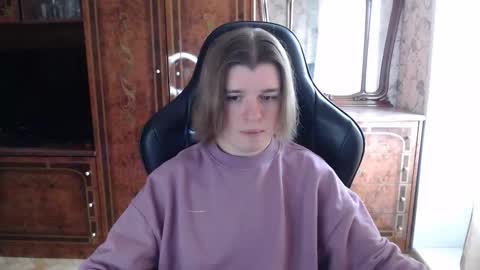 Max online show from 11-16-25, 09:48