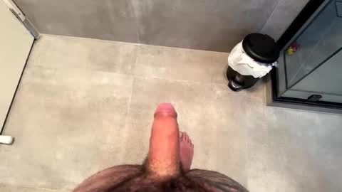 Snapshot of maxpowers1880 chatting on 10-22-25, 06:24 maxpowers1880 online show from 10-22-25, 06:24