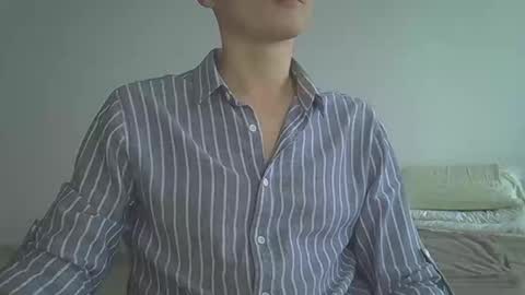 Snapshot of maxrelax90 chatting on 11-09-25, 09:29 maxrelax90 online show from 11-09-25, 09:29