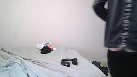 Snapshot of maxryderr chatting on 11-24-25, 07:08 Max Ryder online show from 11-24-25, 07:08