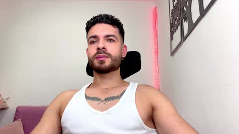 Snapshot of maxtowers chatting on 01-16-25, 07:52 Maxi online show from 01-16-25, 07:52