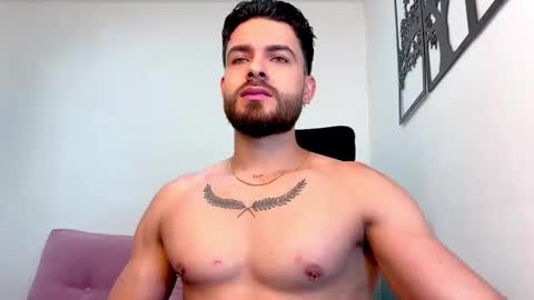 Snapshot of maxtowers chatting on 02-22-25, 12:38 Maxi online show from 02-22-25, 12:38